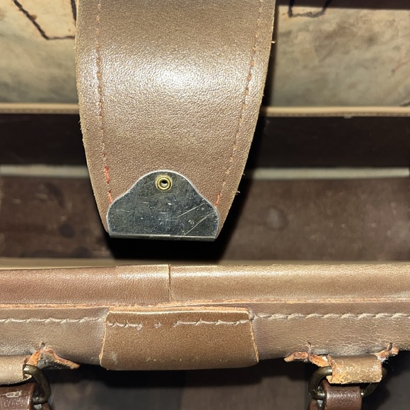 Genuine Cowhide doctors brief case vintage - Picture 3 of 15